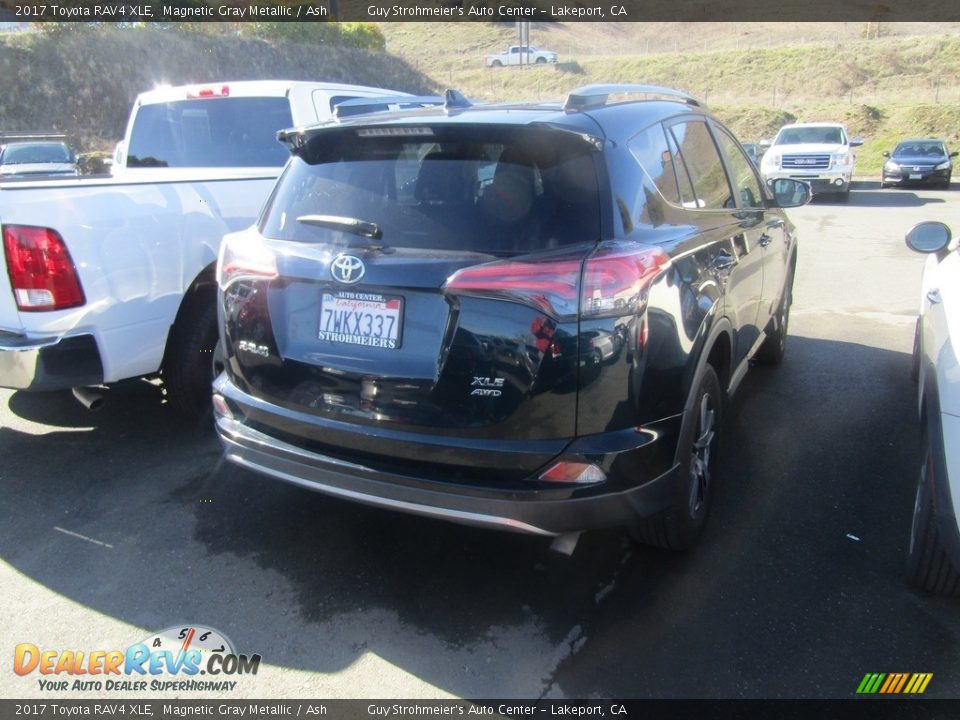 2017 Toyota RAV4 XLE Magnetic Gray Metallic / Ash Photo #6