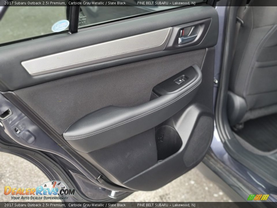 2017 Subaru Outback 2.5i Premium Carbide Gray Metallic / Slate Black Photo #29