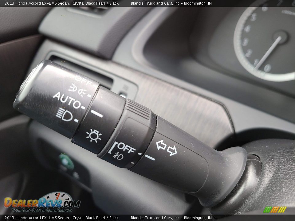 2013 Honda Accord EX-L V6 Sedan Crystal Black Pearl / Black Photo #16