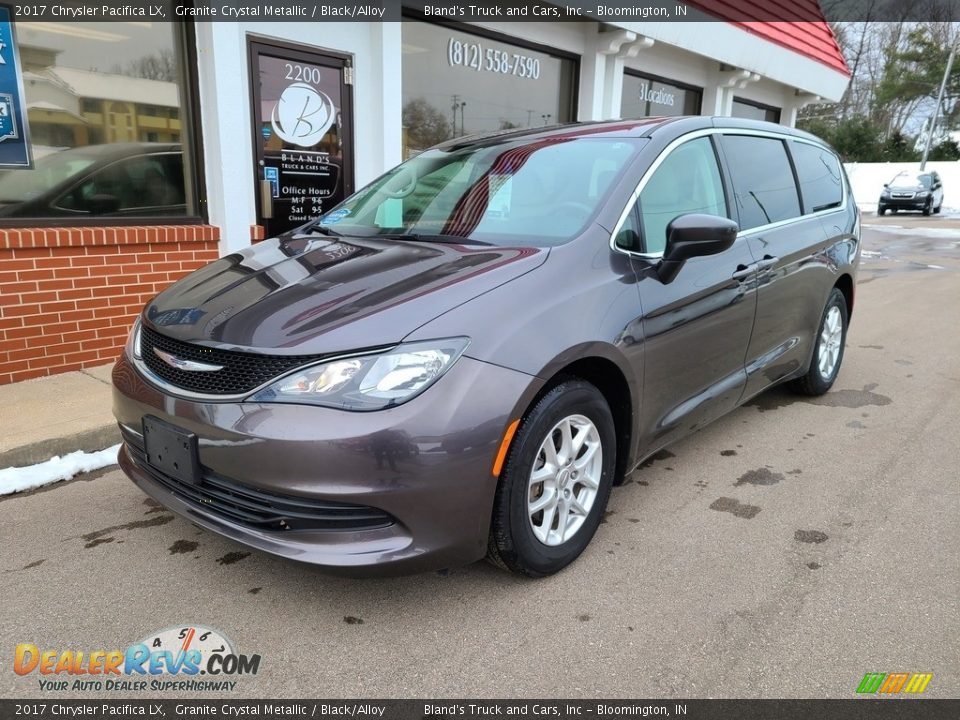 2017 Chrysler Pacifica LX Granite Crystal Metallic / Black/Alloy Photo #2