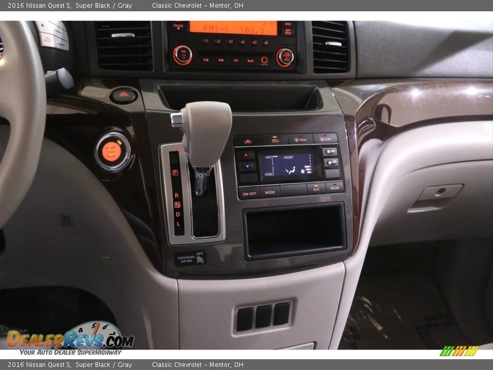 2016 Nissan Quest S Super Black / Gray Photo #11