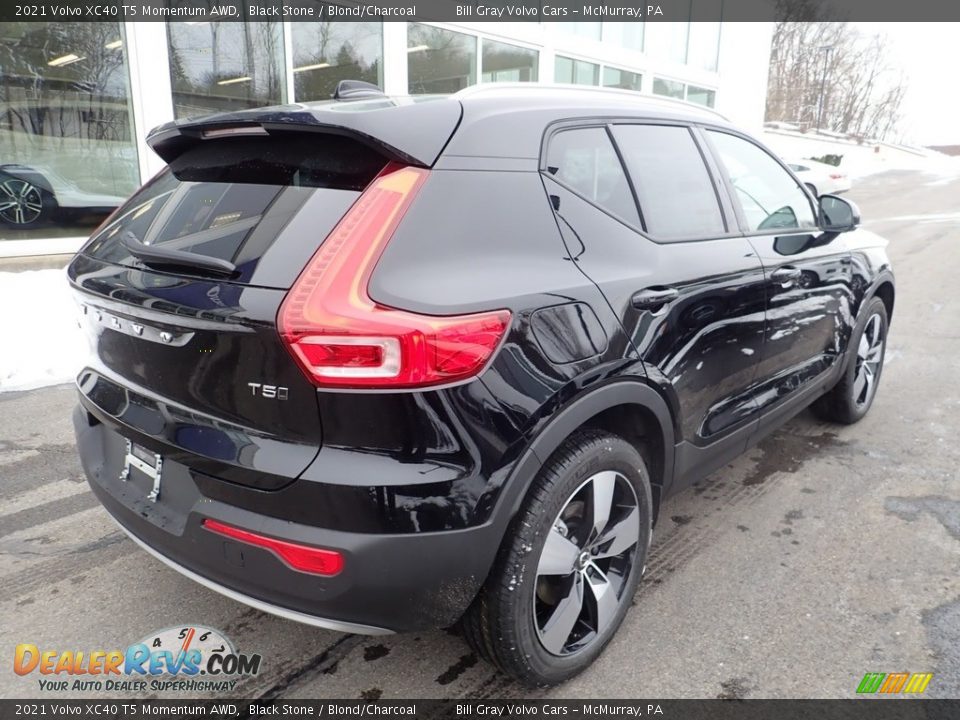 2021 Volvo XC40 T5 Momentum AWD Black Stone / Blond/Charcoal Photo #2