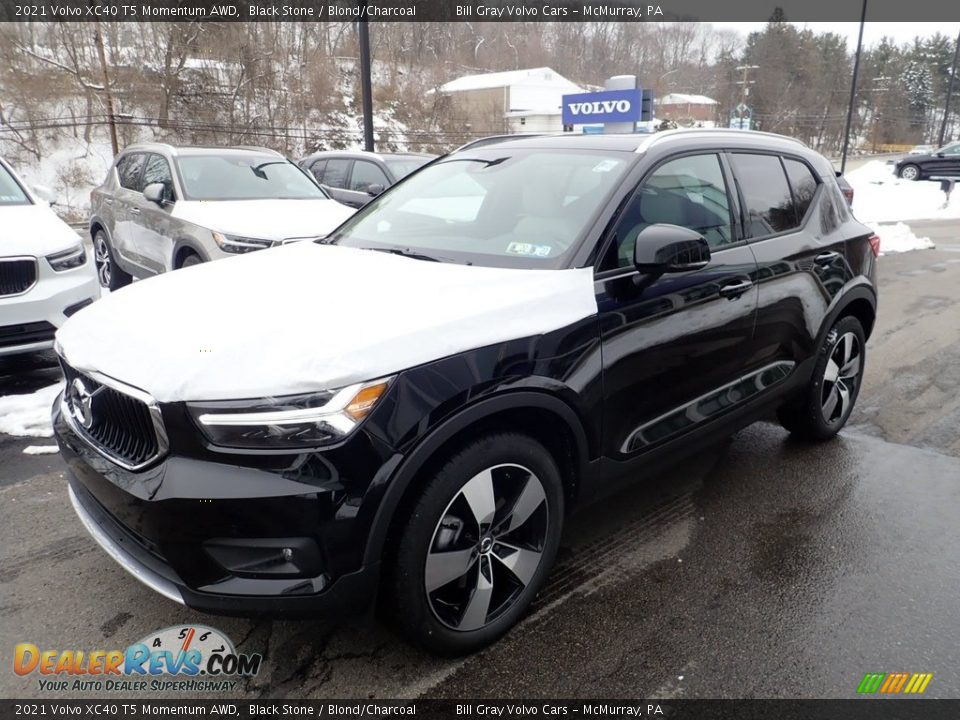 2021 Volvo XC40 T5 Momentum AWD Black Stone / Blond/Charcoal Photo #5