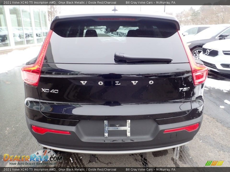 2021 Volvo XC40 T5 Inscription AWD Onyx Black Metallic / Oxide Red/Charcoal Photo #3