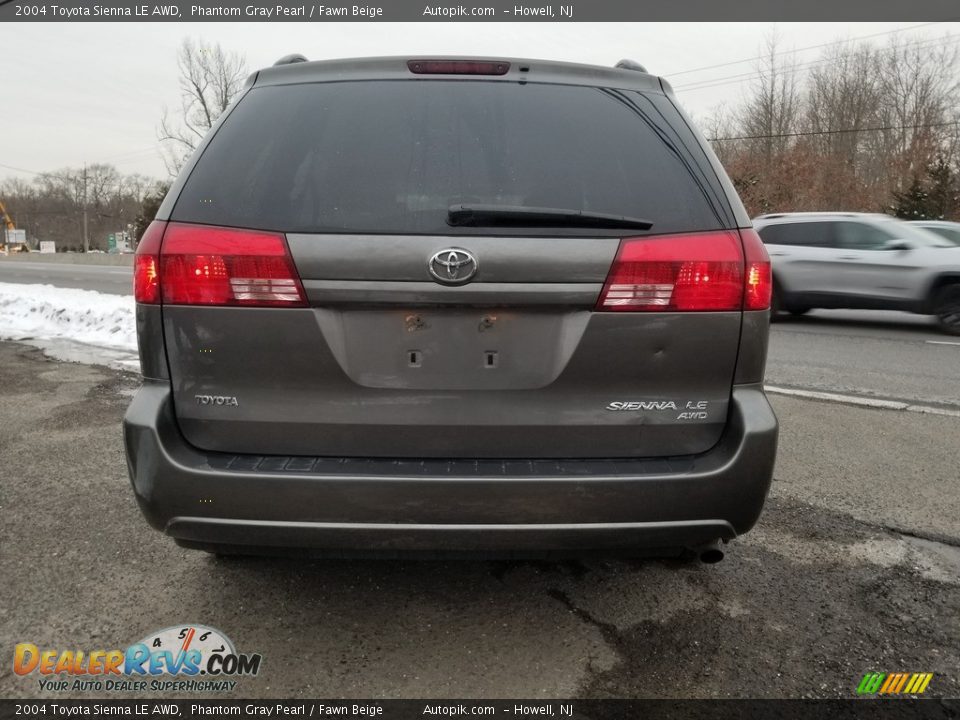 2004 Toyota Sienna LE AWD Phantom Gray Pearl / Fawn Beige Photo #4