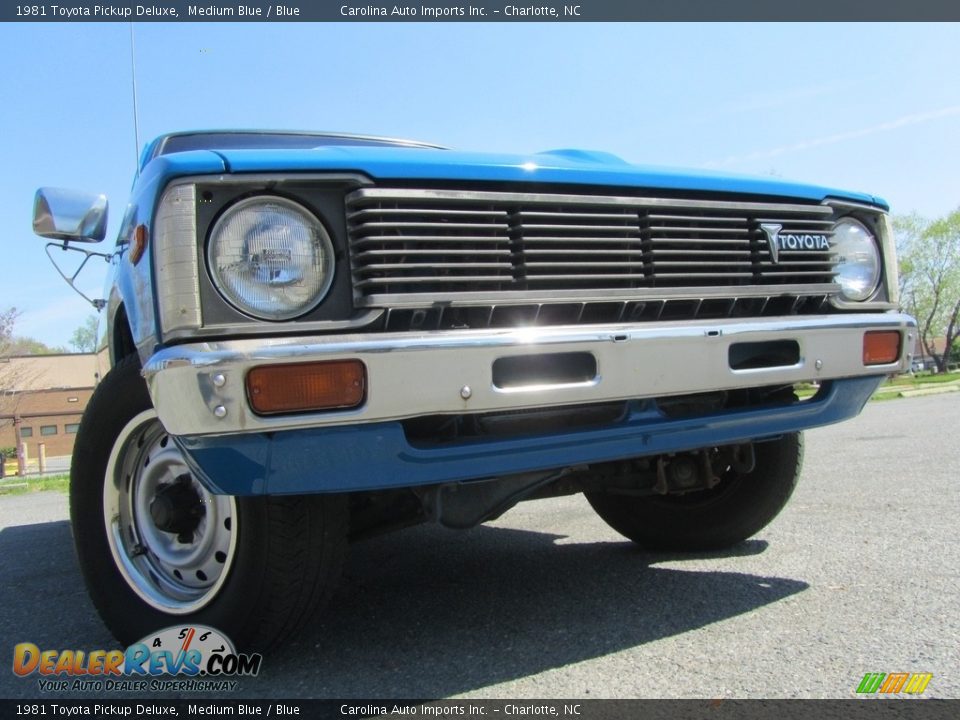 1981 Toyota Pickup Deluxe Medium Blue / Blue Photo #2
