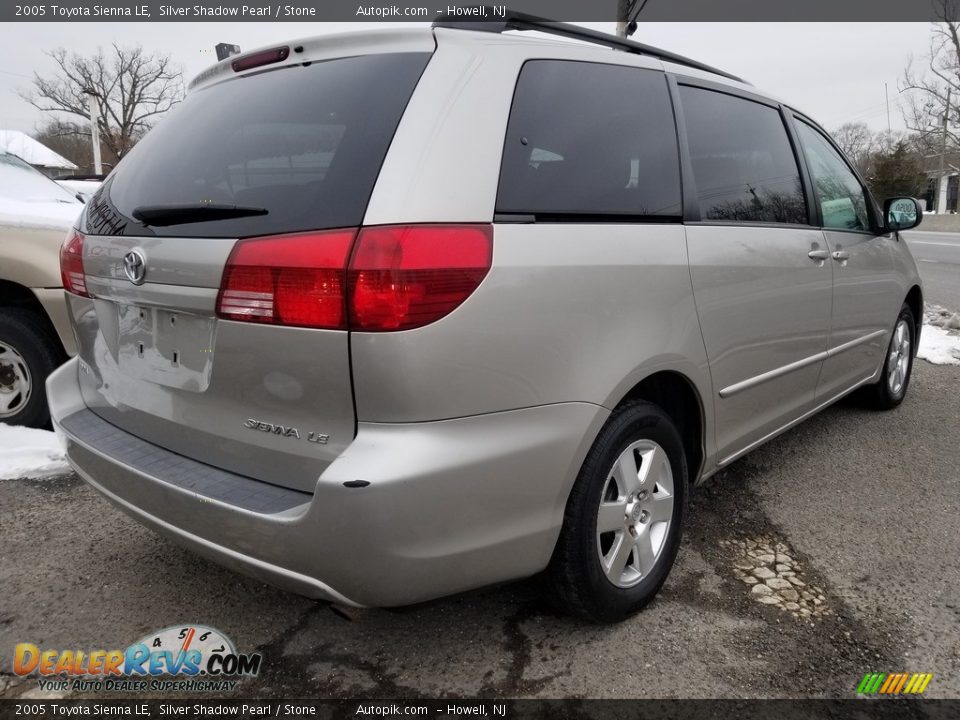 2005 Toyota Sienna LE Silver Shadow Pearl / Stone Photo #3