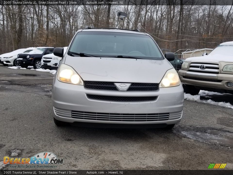 2005 Toyota Sienna LE Silver Shadow Pearl / Stone Photo #8