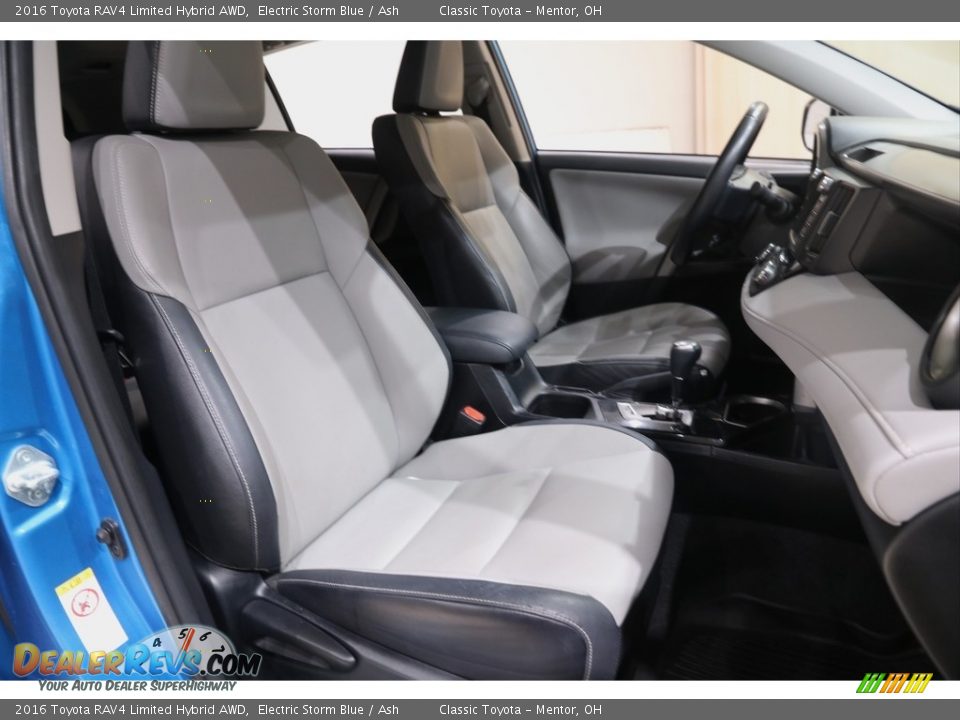 2016 Toyota RAV4 Limited Hybrid AWD Electric Storm Blue / Ash Photo #16