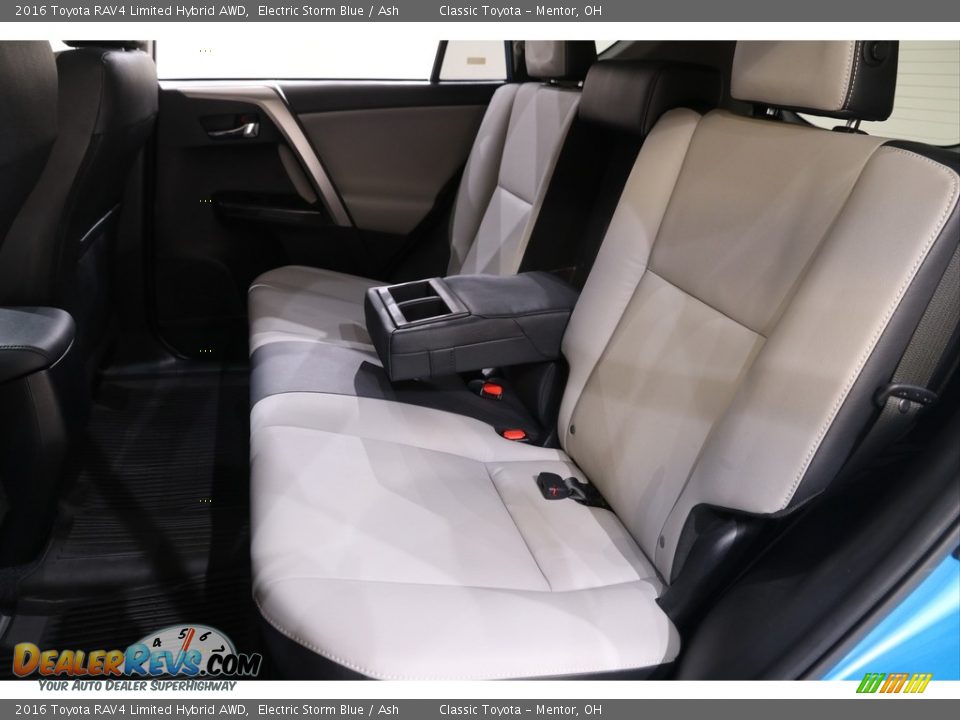 2016 Toyota RAV4 Limited Hybrid AWD Electric Storm Blue / Ash Photo #19