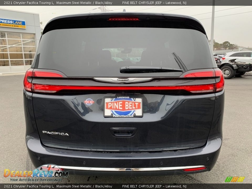 2021 Chrysler Pacifica Touring L Maximum Steel Metallic / Black/Alloy Photo #7