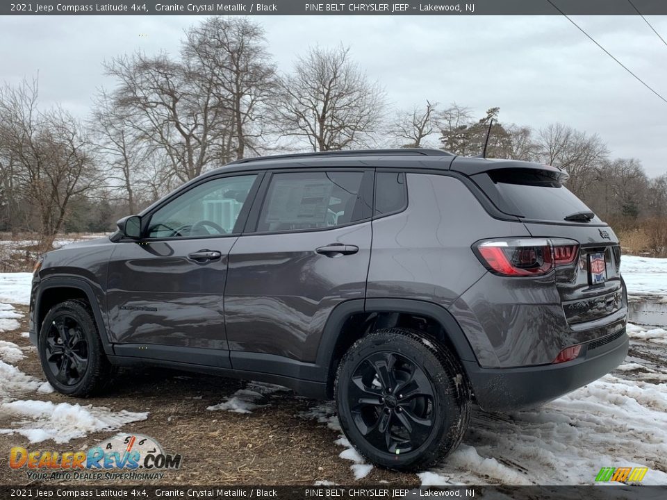 2021 Jeep Compass Latitude 4x4 Granite Crystal Metallic / Black Photo #6