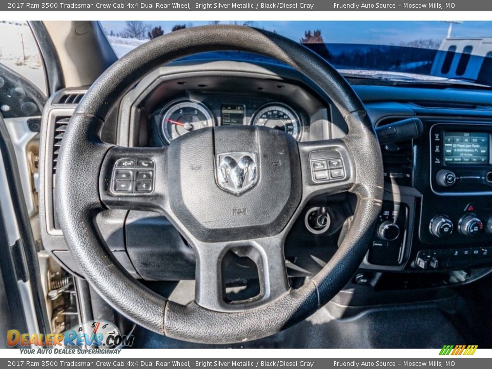 2017 Ram 3500 Tradesman Crew Cab 4x4 Dual Rear Wheel Bright Silver Metallic / Black/Diesel Gray Photo #31