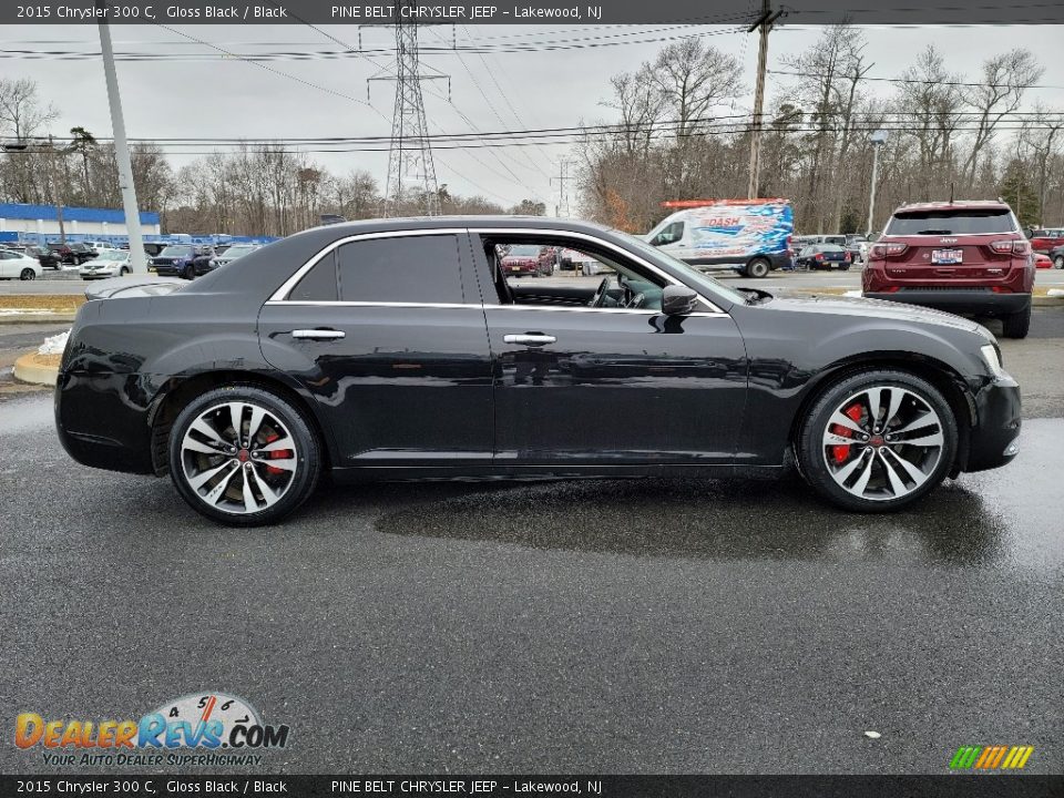 Gloss Black 2015 Chrysler 300 C Photo #25