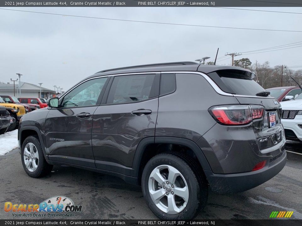 2021 Jeep Compass Latitude 4x4 Granite Crystal Metallic / Black Photo #6