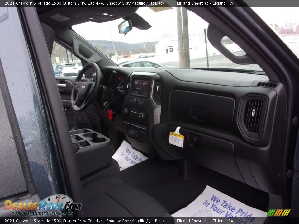 2021 Chevrolet Silverado 1500 Custom Crew Cab 4x4 Shadow Gray Metallic / Jet Black Photo #15