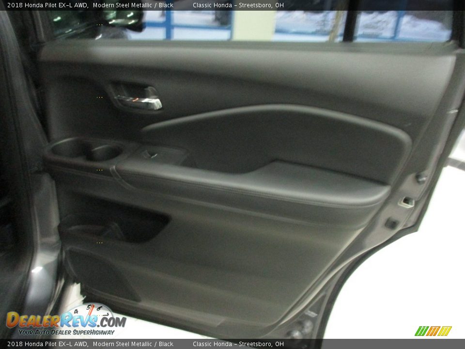2018 Honda Pilot EX-L AWD Modern Steel Metallic / Black Photo #18