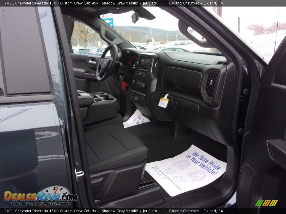 2021 Chevrolet Silverado 1500 Custom Crew Cab 4x4 Shadow Gray Metallic / Jet Black Photo #14