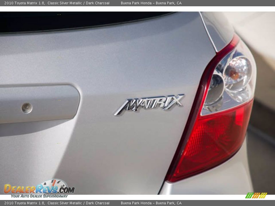 2010 Toyota Matrix 1.8 Classic Silver Metallic / Dark Charcoal Photo #13