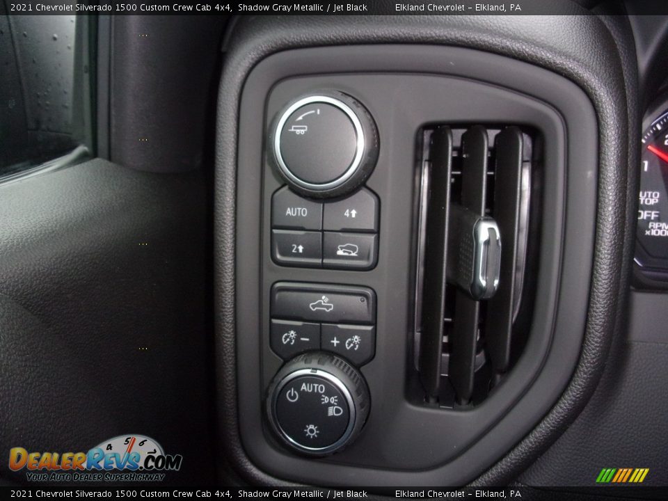 2021 Chevrolet Silverado 1500 Custom Crew Cab 4x4 Shadow Gray Metallic / Jet Black Photo #30