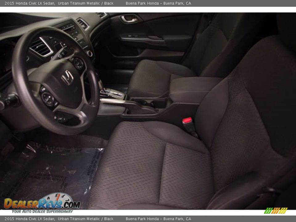 2015 Honda Civic LX Sedan Urban Titanium Metallic / Black Photo #3