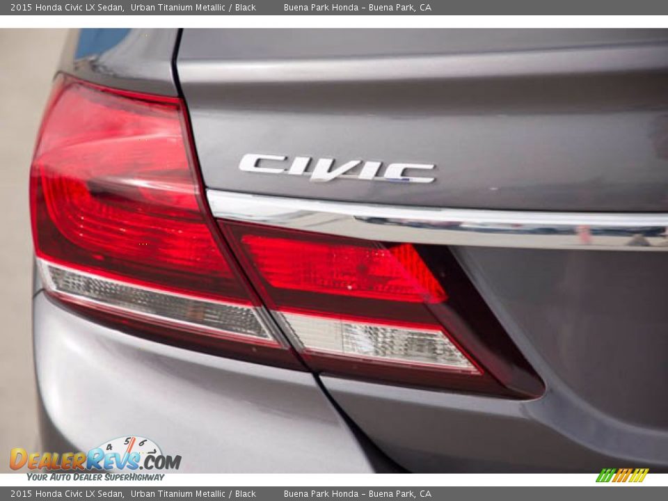 2015 Honda Civic LX Sedan Urban Titanium Metallic / Black Photo #11