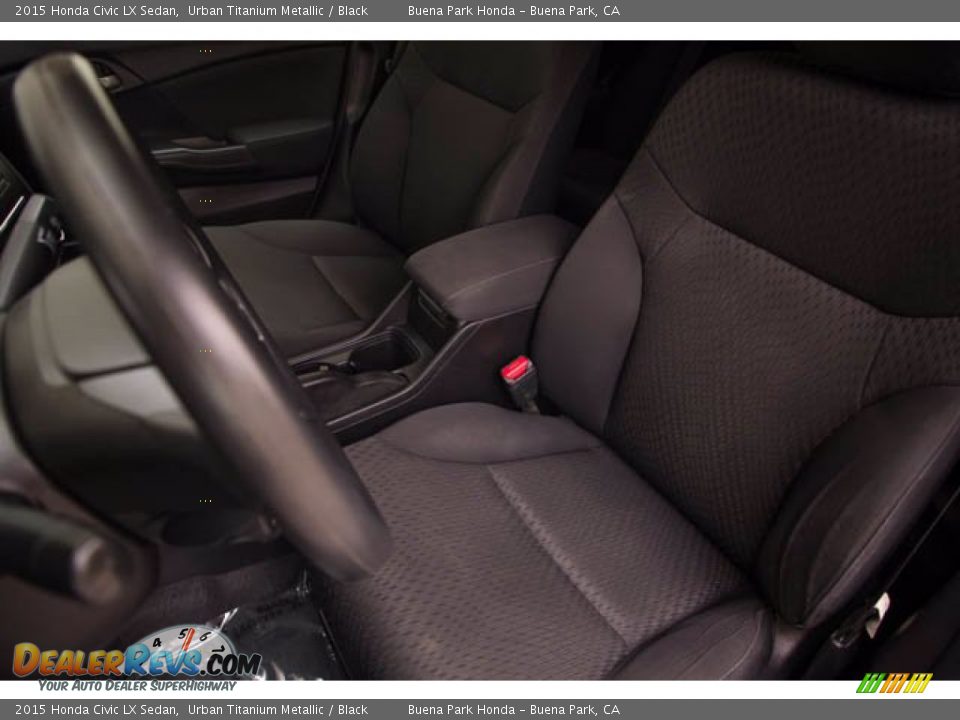 2015 Honda Civic LX Sedan Urban Titanium Metallic / Black Photo #16