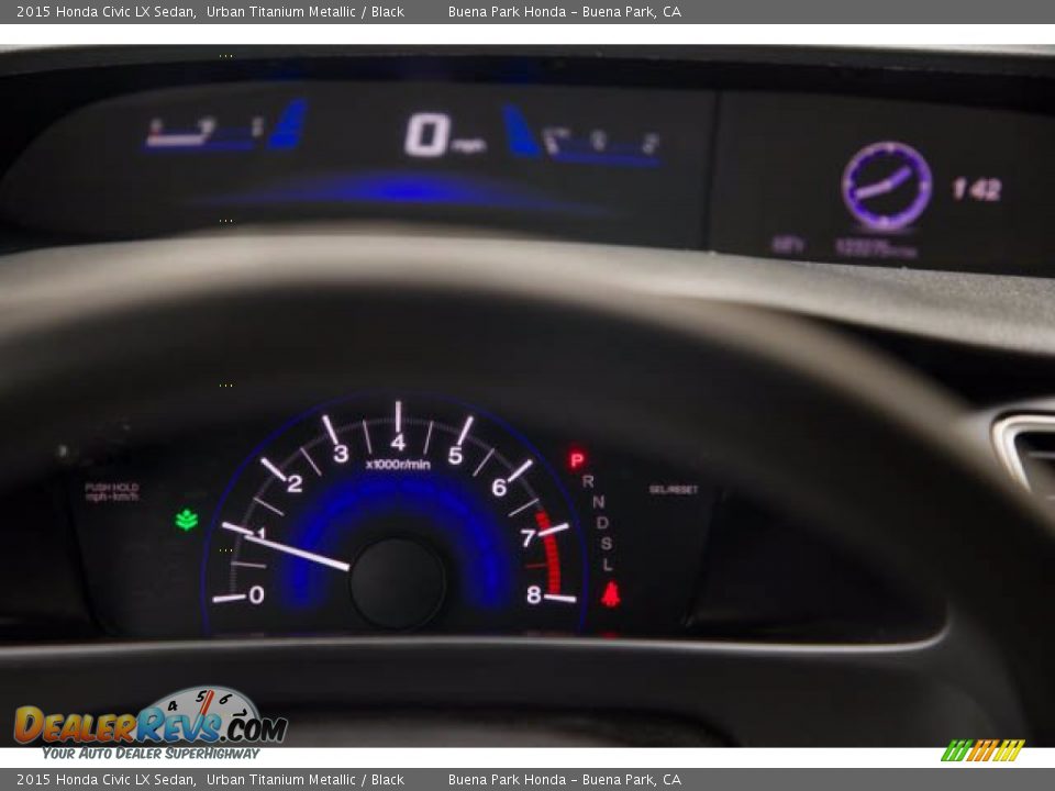2015 Honda Civic LX Sedan Urban Titanium Metallic / Black Photo #23