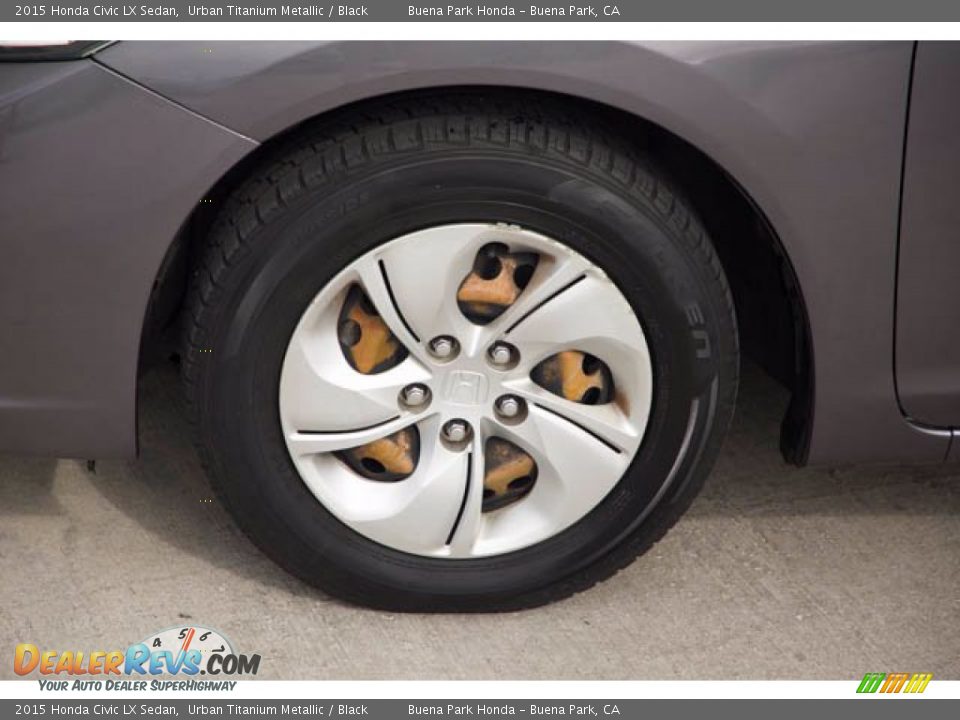 2015 Honda Civic LX Sedan Urban Titanium Metallic / Black Photo #35