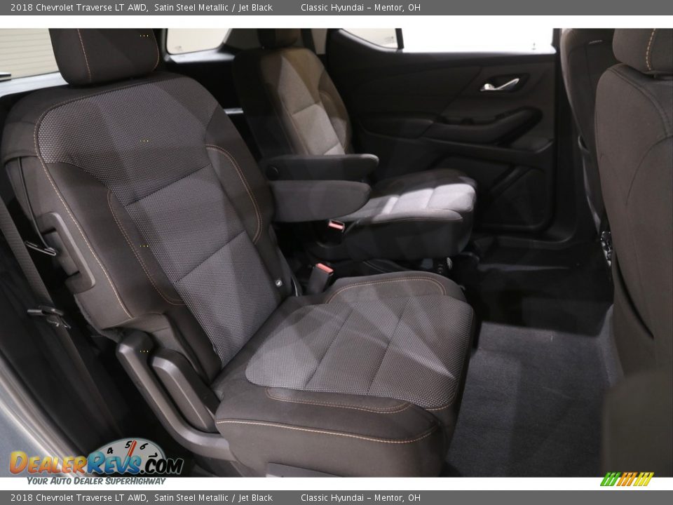 2018 Chevrolet Traverse LT AWD Satin Steel Metallic / Jet Black Photo #17