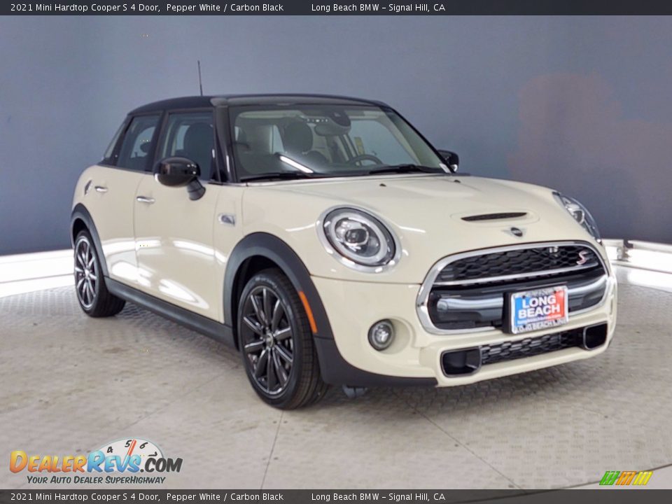 2021 Mini Hardtop Cooper S 4 Door Pepper White / Carbon Black Photo #26