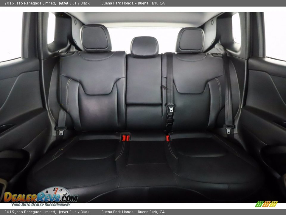 Rear Seat of 2016 Jeep Renegade Limited Photo #33