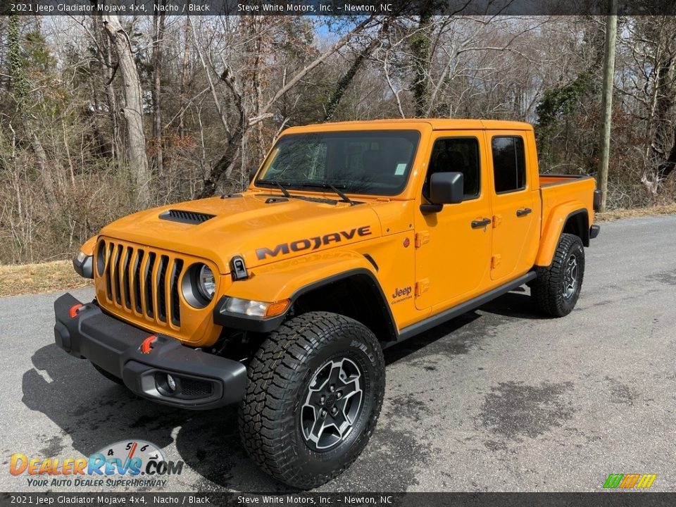 Front 3/4 View of 2021 Jeep Gladiator Mojave 4x4 Photo #2