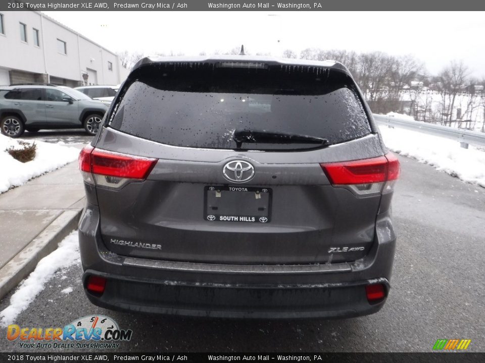 2018 Toyota Highlander XLE AWD Predawn Gray Mica / Ash Photo #12