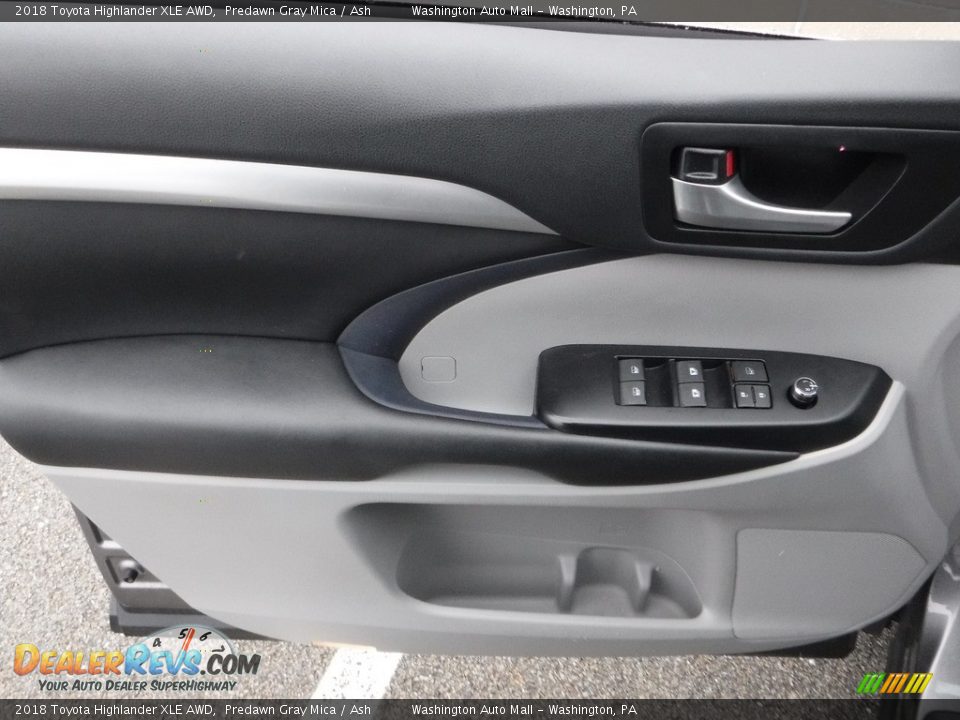 2018 Toyota Highlander XLE AWD Predawn Gray Mica / Ash Photo #15