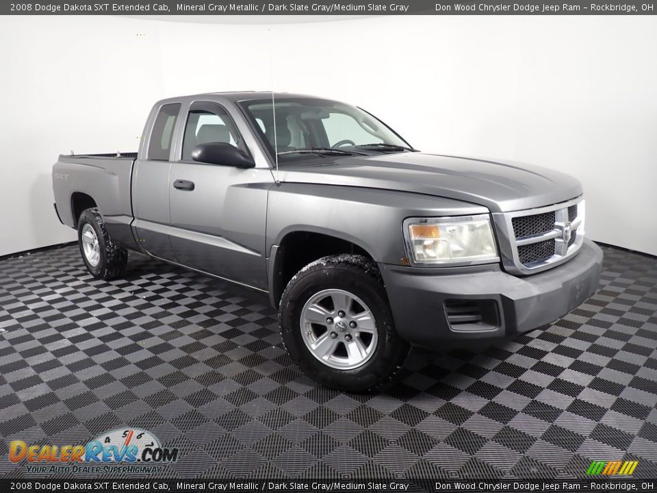 2008 Dodge Dakota SXT Extended Cab Mineral Gray Metallic / Dark Slate Gray/Medium Slate Gray Photo #2
