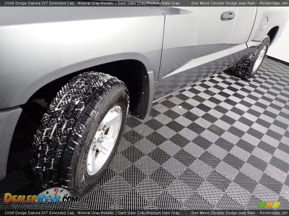 2008 Dodge Dakota SXT Extended Cab Mineral Gray Metallic / Dark Slate Gray/Medium Slate Gray Photo #9