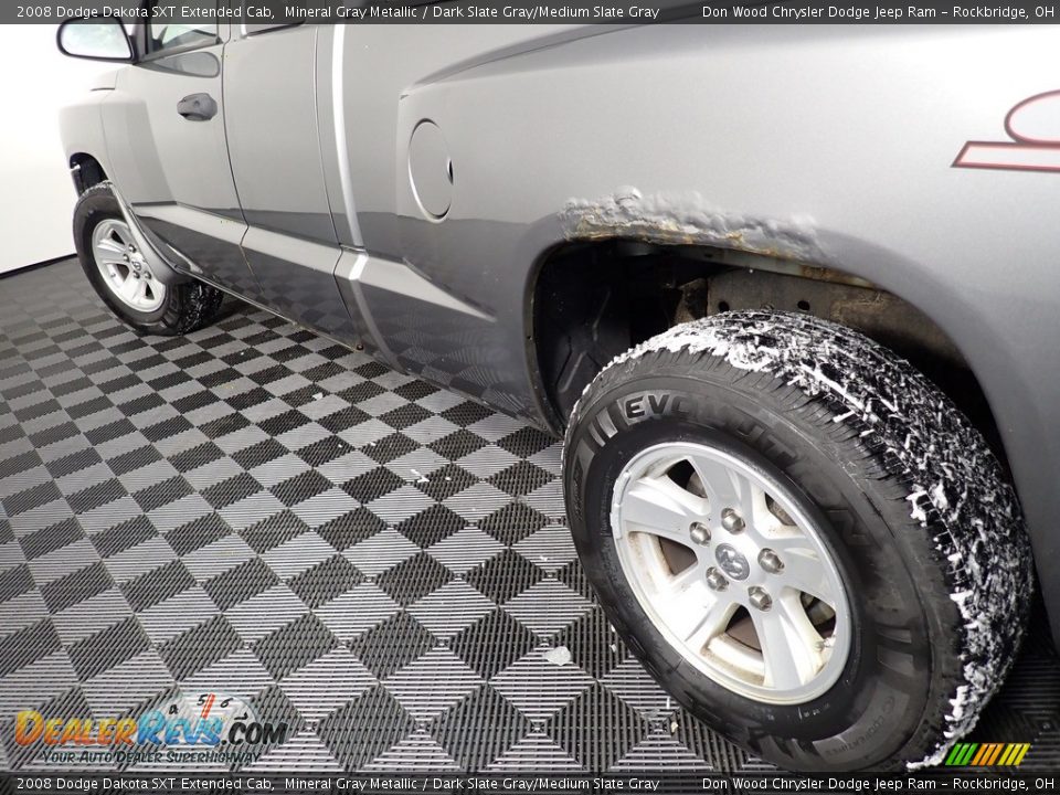 2008 Dodge Dakota SXT Extended Cab Mineral Gray Metallic / Dark Slate Gray/Medium Slate Gray Photo #10