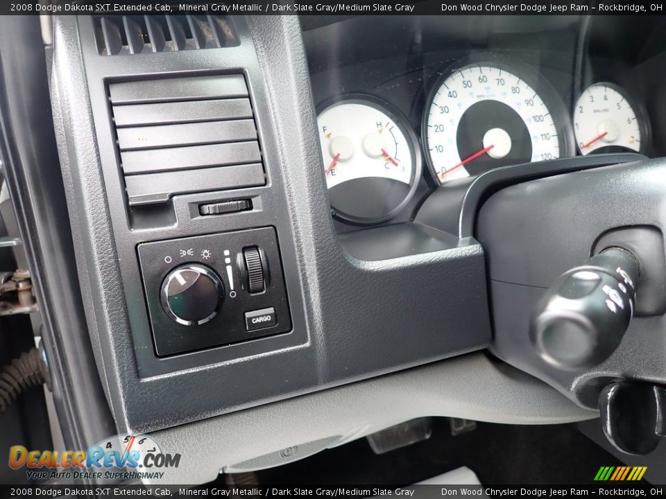 2008 Dodge Dakota SXT Extended Cab Mineral Gray Metallic / Dark Slate Gray/Medium Slate Gray Photo #19