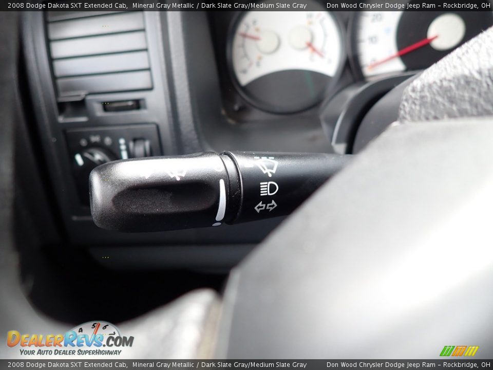 2008 Dodge Dakota SXT Extended Cab Mineral Gray Metallic / Dark Slate Gray/Medium Slate Gray Photo #23