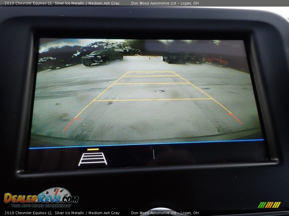 2019 Chevrolet Equinox LS Silver Ice Metallic / Medium Ash Gray Photo #2