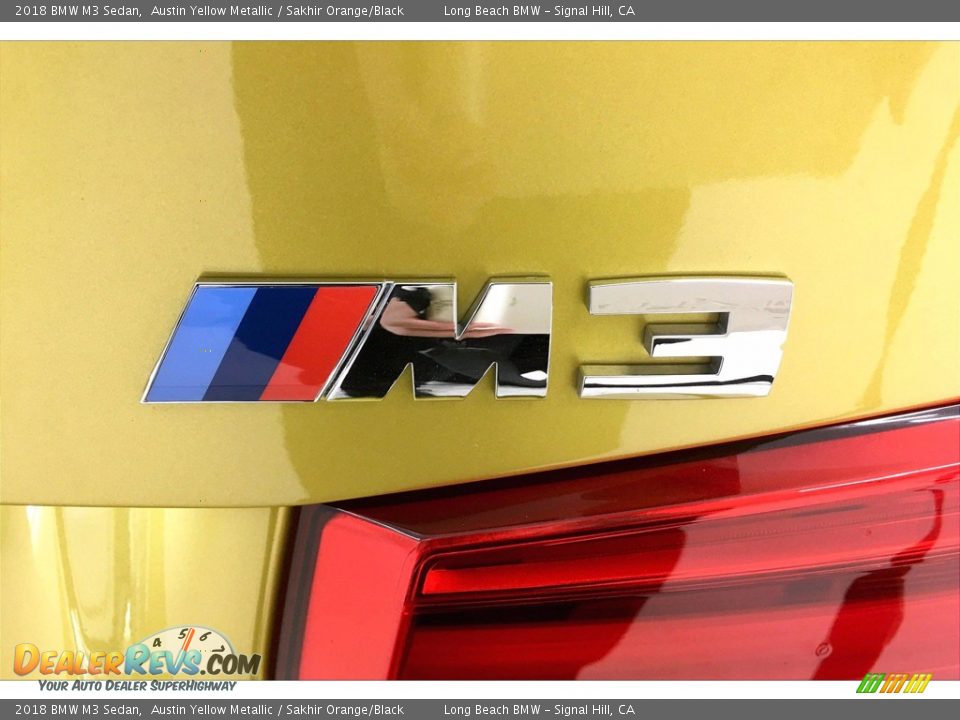 2018 BMW M3 Sedan Logo Photo #7