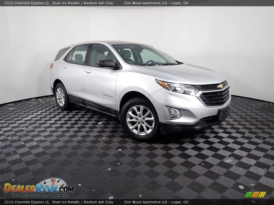 2019 Chevrolet Equinox LS Silver Ice Metallic / Medium Ash Gray Photo #3