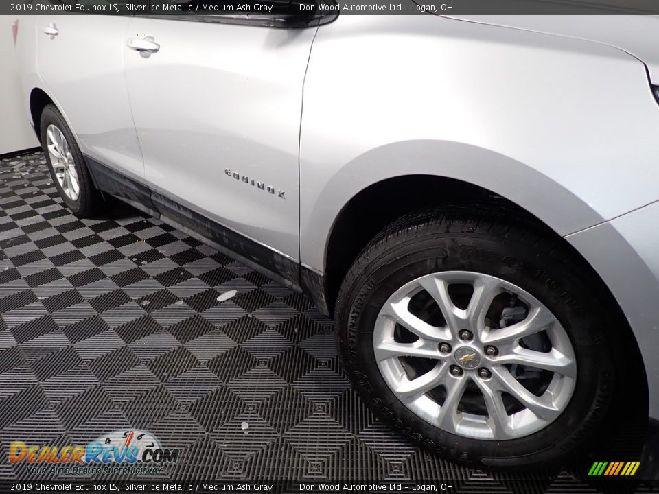 2019 Chevrolet Equinox LS Silver Ice Metallic / Medium Ash Gray Photo #4