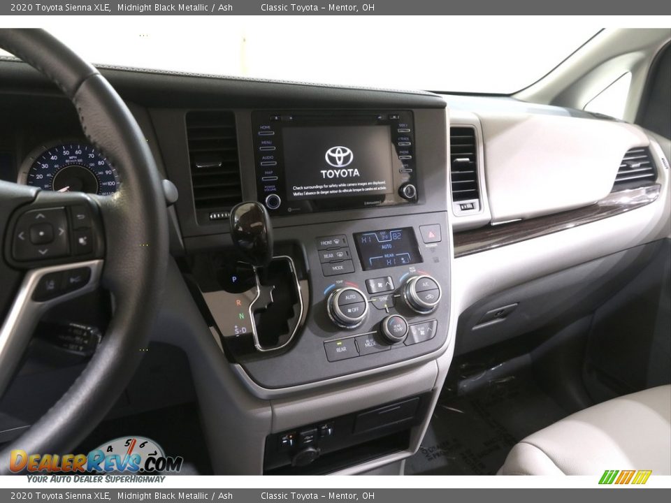 2020 Toyota Sienna XLE Midnight Black Metallic / Ash Photo #9