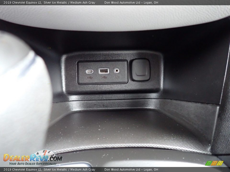 2019 Chevrolet Equinox LS Silver Ice Metallic / Medium Ash Gray Photo #25