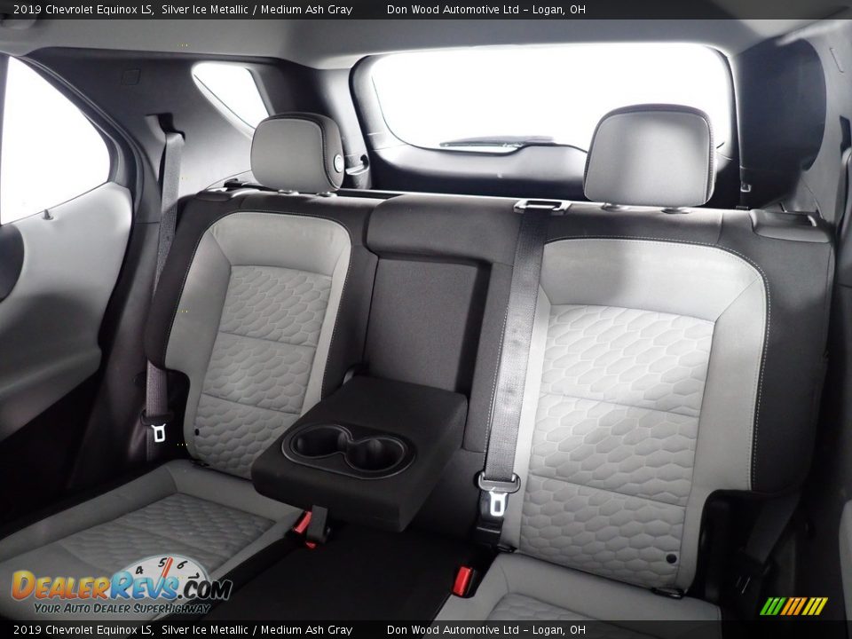 2019 Chevrolet Equinox LS Silver Ice Metallic / Medium Ash Gray Photo #32