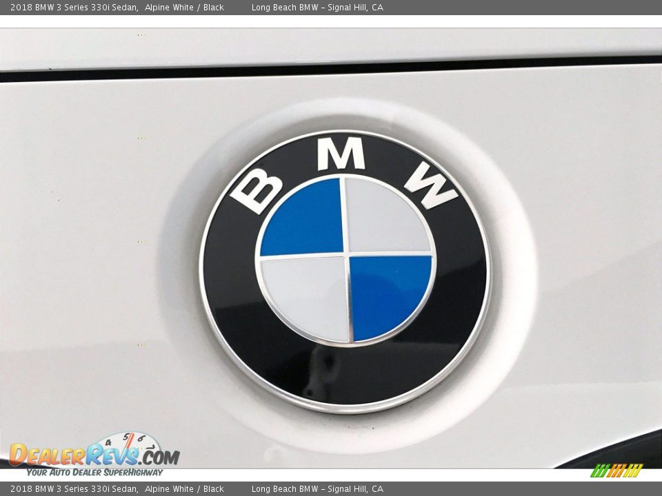 2018 BMW 3 Series 330i Sedan Alpine White / Black Photo #33