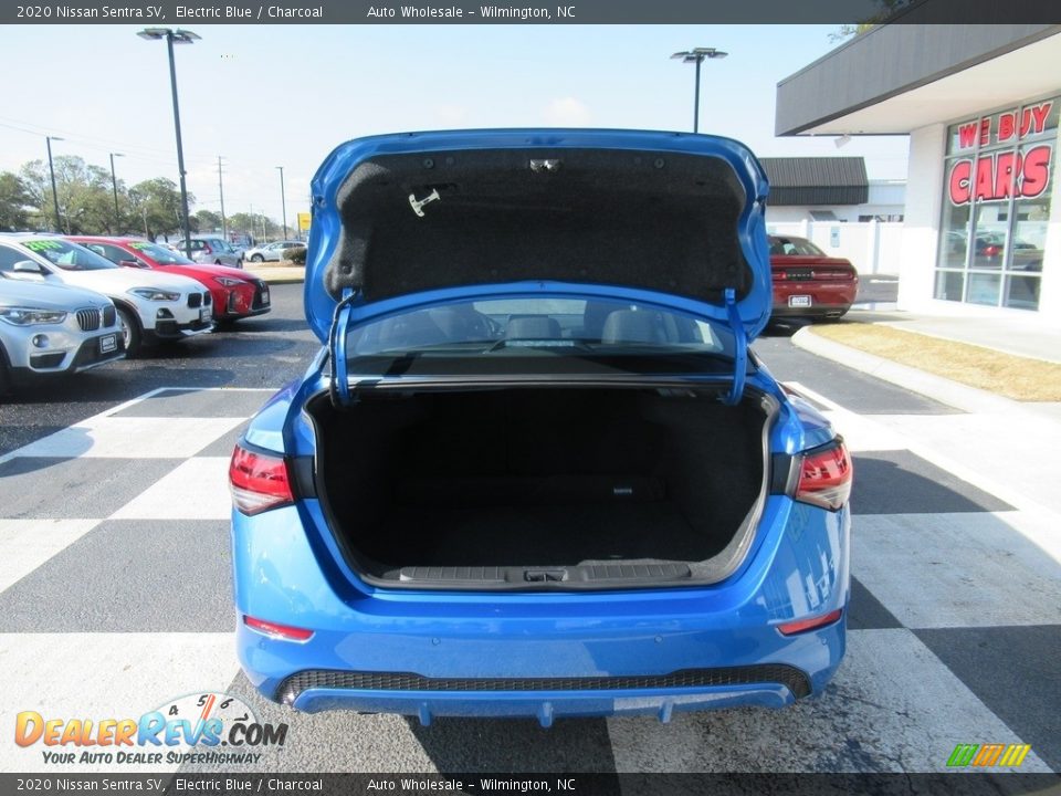 2020 Nissan Sentra SV Electric Blue / Charcoal Photo #5