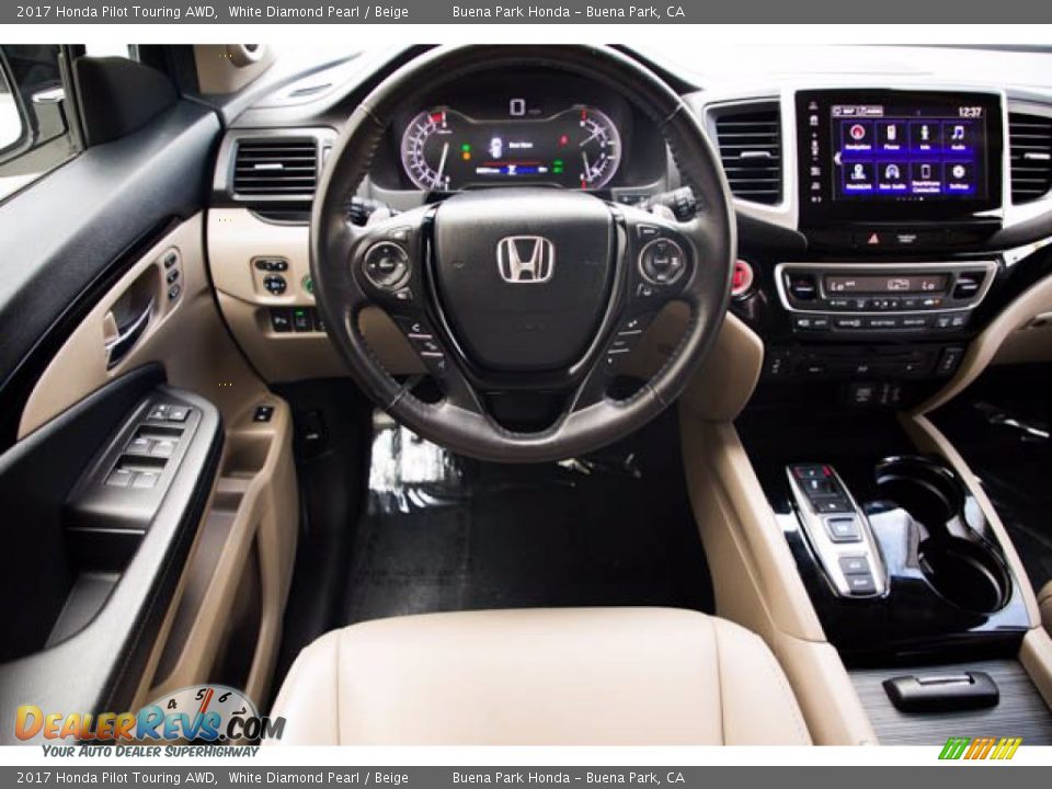 2017 Honda Pilot Touring AWD White Diamond Pearl / Beige Photo #5